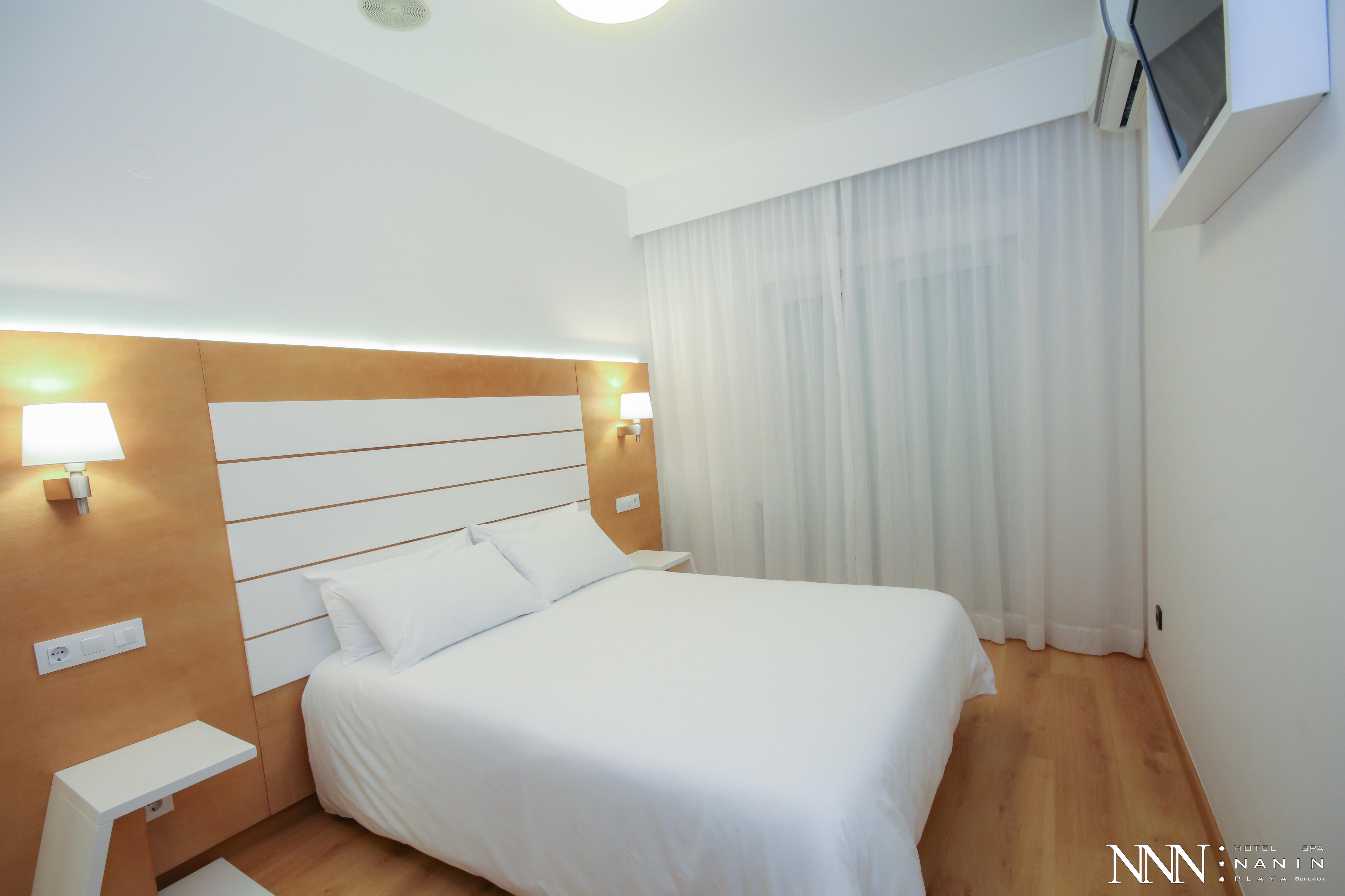 Hotel Spa Nanin Playa Sanxenxo Kültér fotó