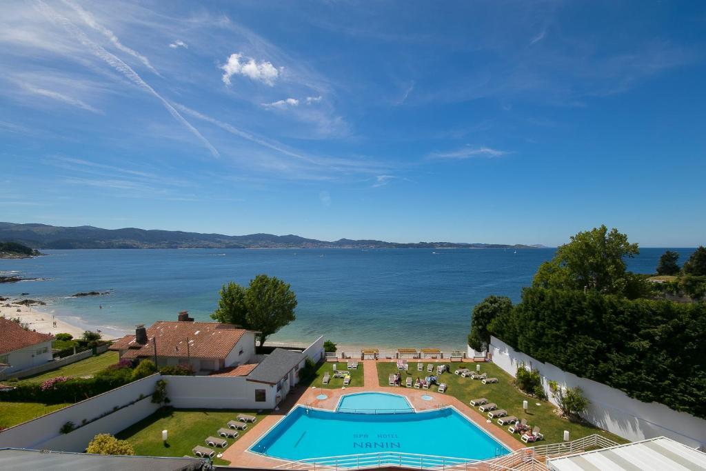 Hotel Spa Nanin Playa Sanxenxo Kültér fotó