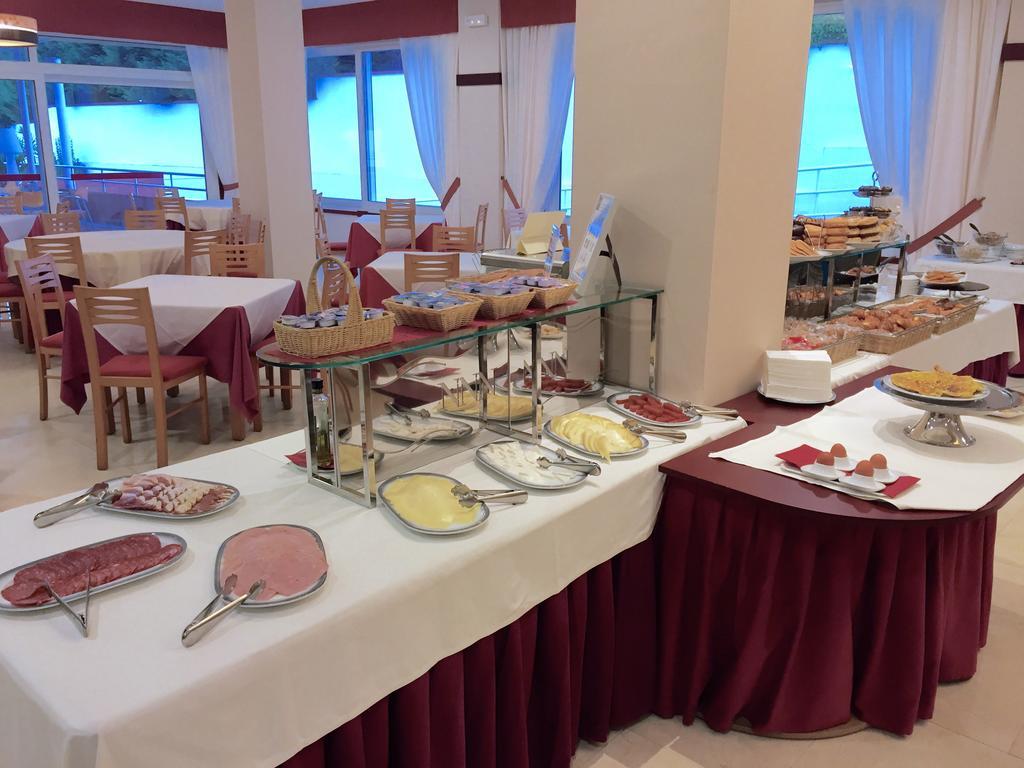 Hotel Spa Nanin Playa Sanxenxo Kültér fotó
