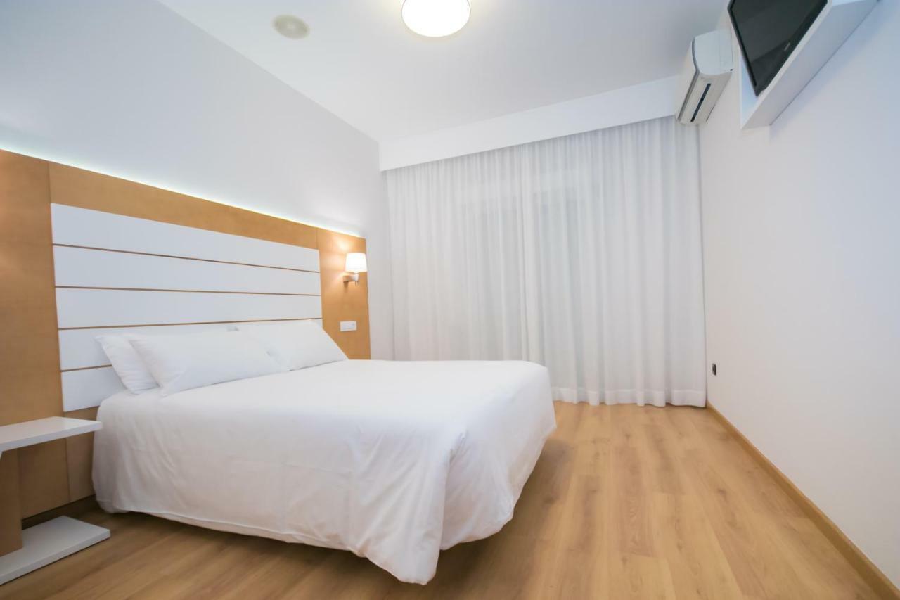 Hotel Spa Nanin Playa Sanxenxo Kültér fotó