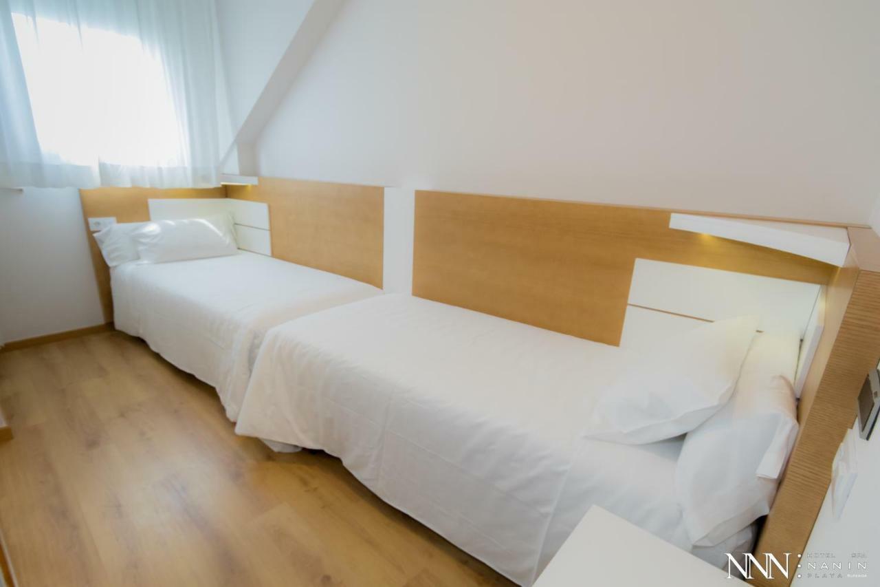 Hotel Spa Nanin Playa Sanxenxo Kültér fotó
