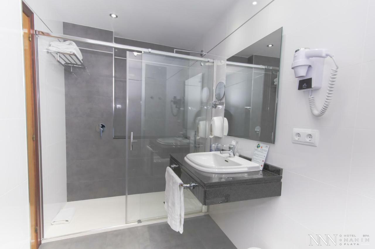 Hotel Spa Nanin Playa Sanxenxo Kültér fotó